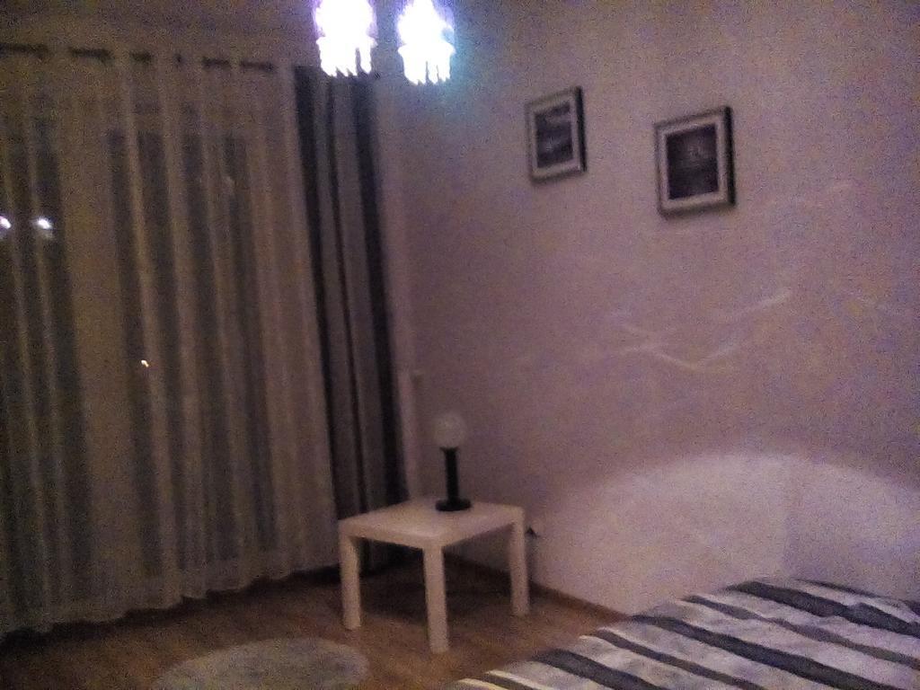 Karmazynowy Apartament Nad Morzem Apartment Kolobrzeg Bagian luar foto