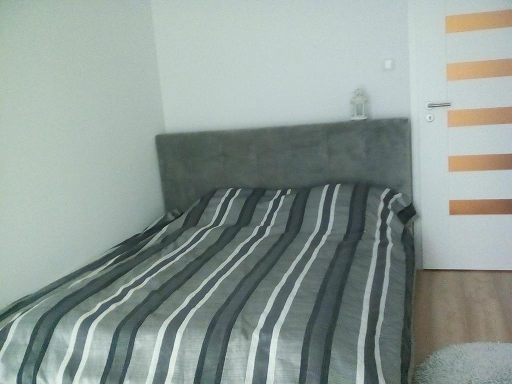 Karmazynowy Apartament Nad Morzem Apartment Kolobrzeg Bagian luar foto