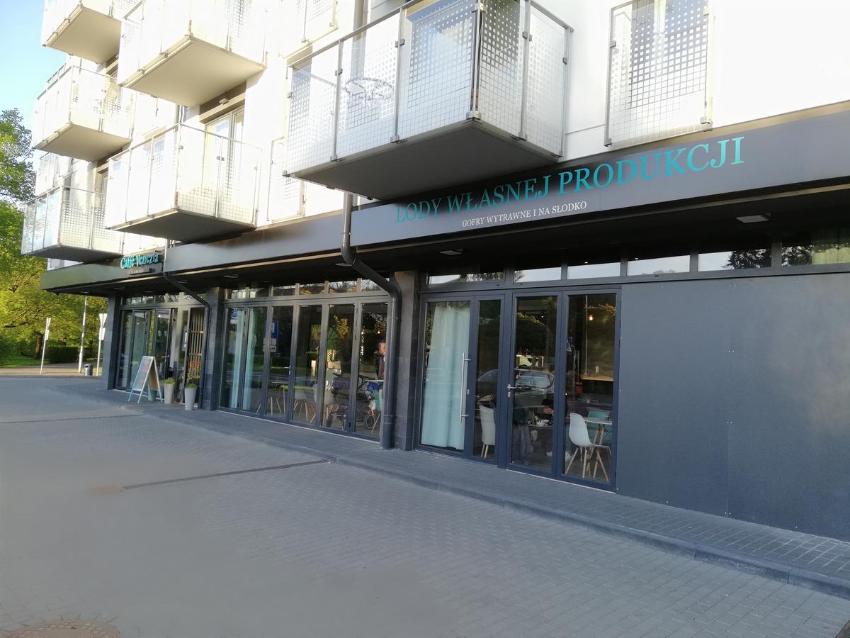 Karmazynowy Apartament Nad Morzem Apartment Kolobrzeg Bagian luar foto